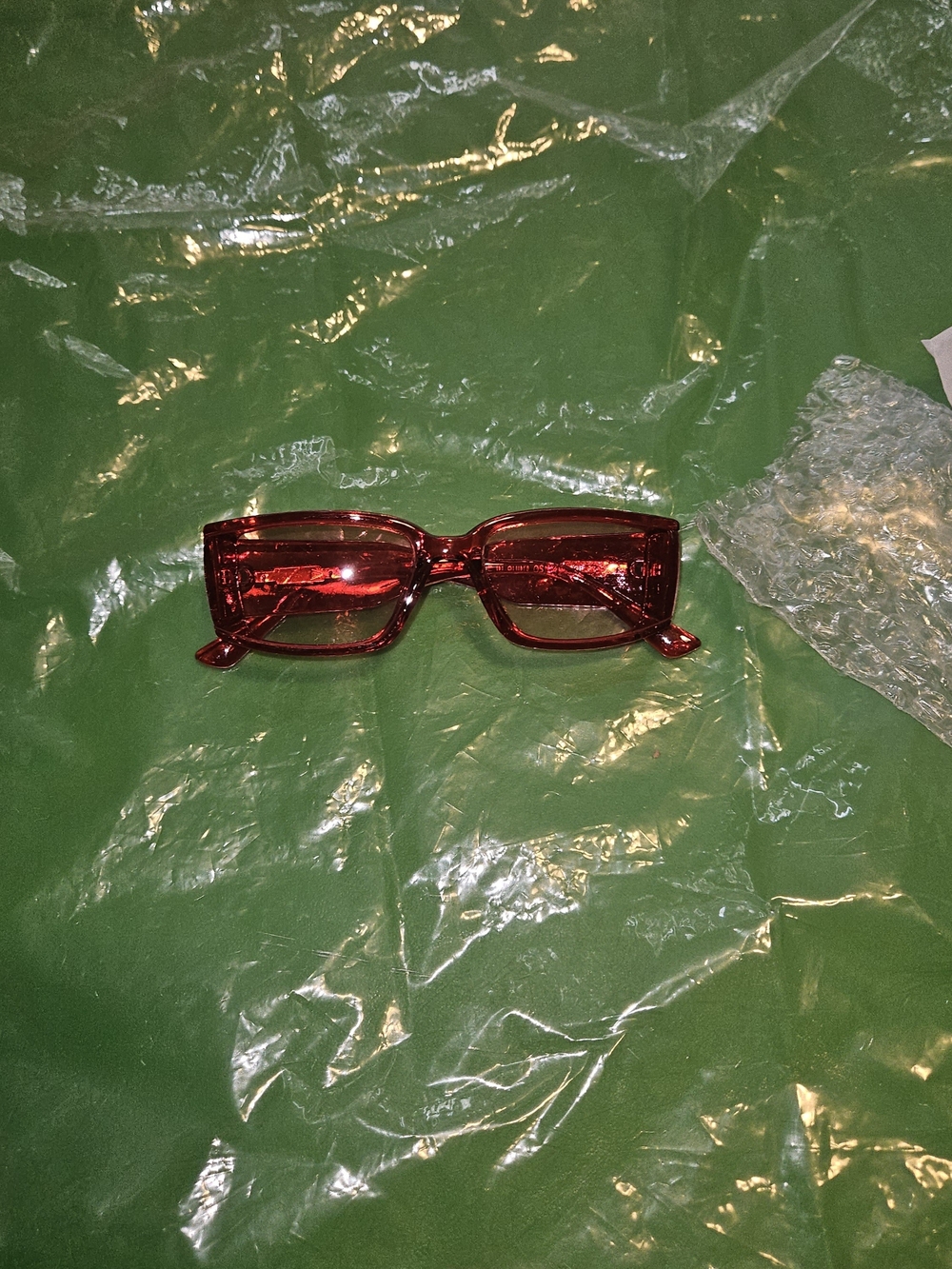 Red Rectangular Sunglasses - Picture 2 of 3